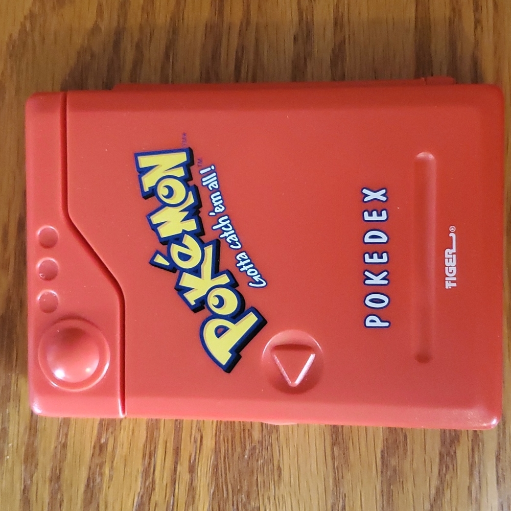 Pokemon pokedex Tiger Toy